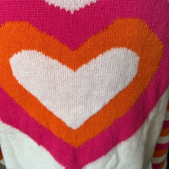 New Cozy Heart Sweater - Size Large - Picture 3 of 6